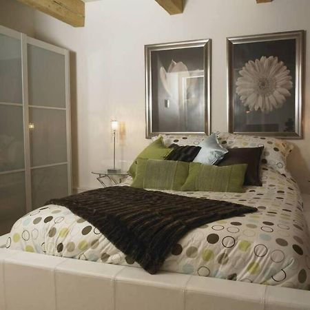 Loft Au Coeur Du Vieux-Quebec Apartment Luaran gambar