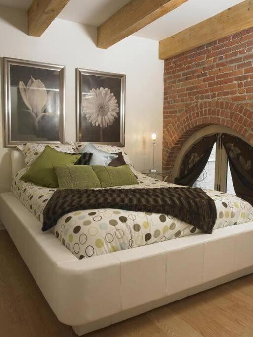 Loft Au Coeur Du Vieux-Quebec Apartment Luaran gambar